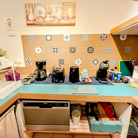 Apartment St Joseph - Great Flat - Old Town For 4 Nice